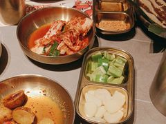 -草家酱蟹炭火烤肉店(珲春南路一店)