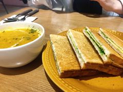 -HELLO 27 意面·沙拉·帕尼尼