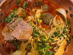 -成都你六姐·牛肉冒菜(城市集市合生汇店)