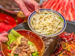 -虾领航小龙虾·吉林烧烤(柳州路店)