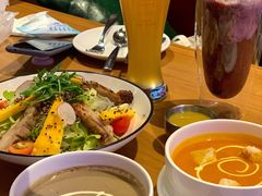 烤鸡黎麦沙拉-MR.ROCKY洛奇先生RESTAURANT&BAR(宝安壹方城店)