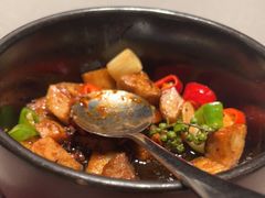 -小厨娘绣中淮扬(总统府大行宫店)