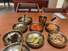 小菜-春熙台韩国料理·章鱼肥牛(西丽店)