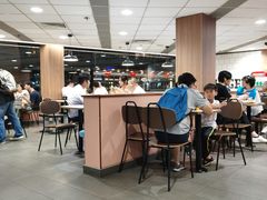 -麦当劳(东方时代广场分店)