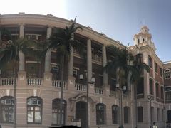 -香港大学