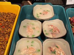 -广州万富希尔顿酒店·感趣自助餐厅·金秋蟹宴生蚝海鲜刺身烧烤