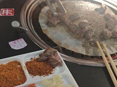 -牛味道炭火烤肉(湖前总店)