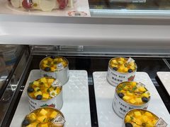 -花花卷卷·鲜食蛋糕(静安久光百货店)