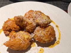 -MONICH牛排融合餐厅(和义大道购物中心店)