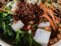 -湖泉水云间餐厅·弥勒地道菜(B座店)