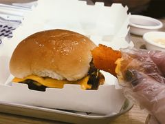 -The Habit Burger Grill 哈比特汉堡(复兴soho店)