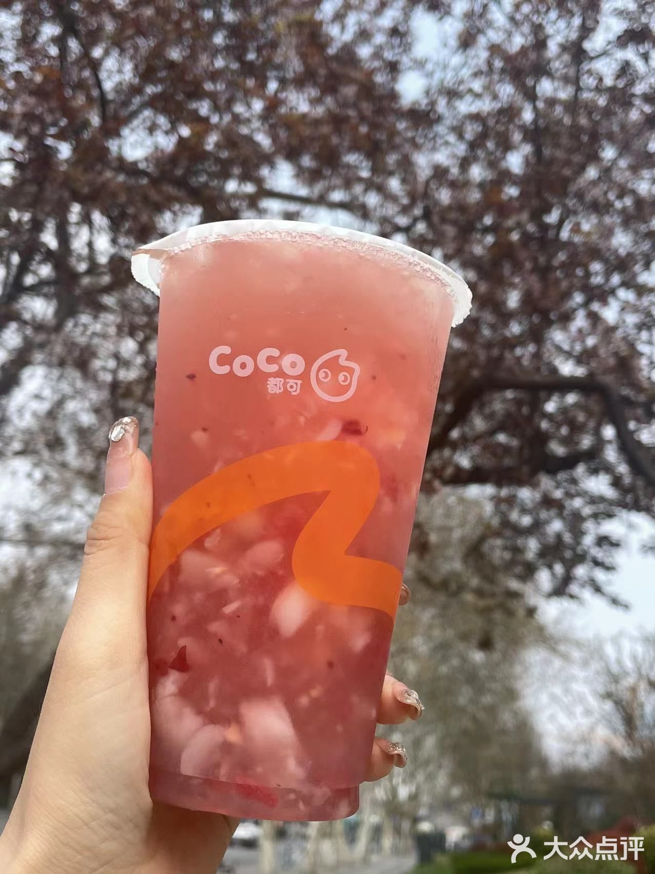 CoCo你是懂春天的!樱花限定真的好粉嫩!!