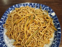 -狮龙啤酒烧烤屋(建二路店)