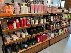 零售区-星巴克臻选(成都宽窄巷子店)