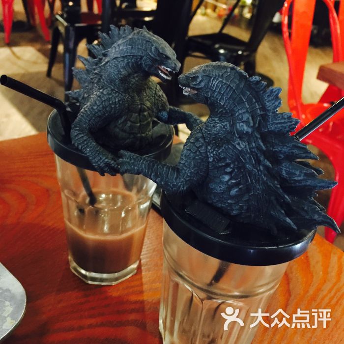 美禄恐龙