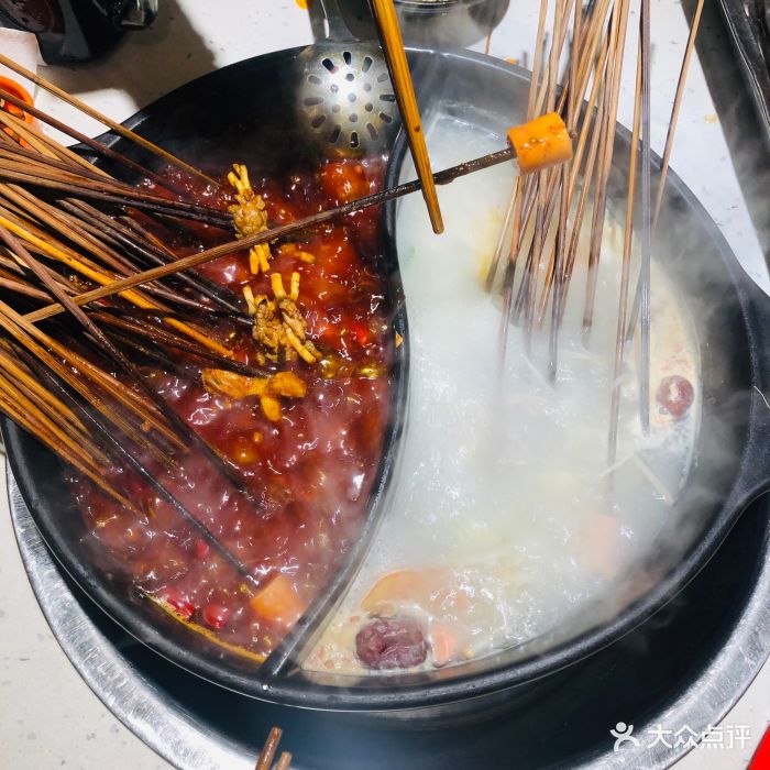 钢管厂五区小郡肝串串香(海椒市店)图片 - 第111张