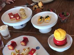 -瑰丽酒店·海吧·天际下午茶·现场DJ·天台酒吧