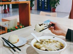 -老滕家过桥米线(金鱼胡同店)