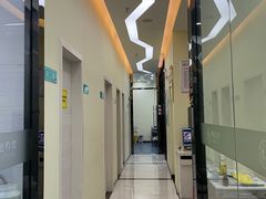 -雅致口腔门诊部(五羊邨地铁店)