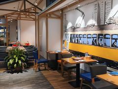-渝信川菜 · 川味家常菜(财富购物中心店)