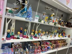 -泡泡玛特POPMART(上海环球港店)