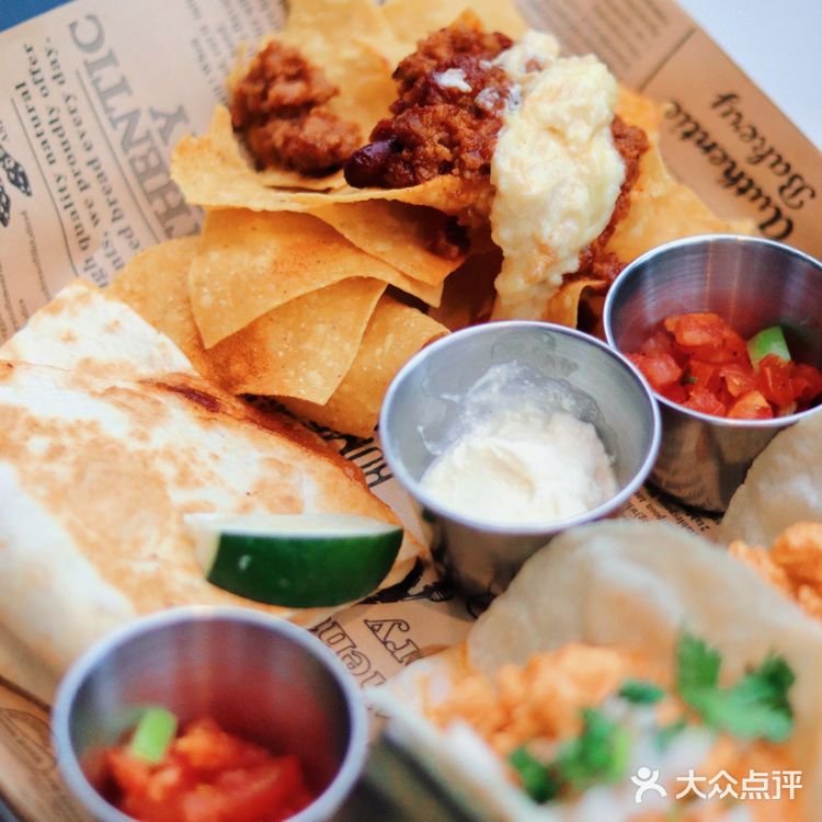 青岛偶然发现的小众西餐厅，舒适又好吃～