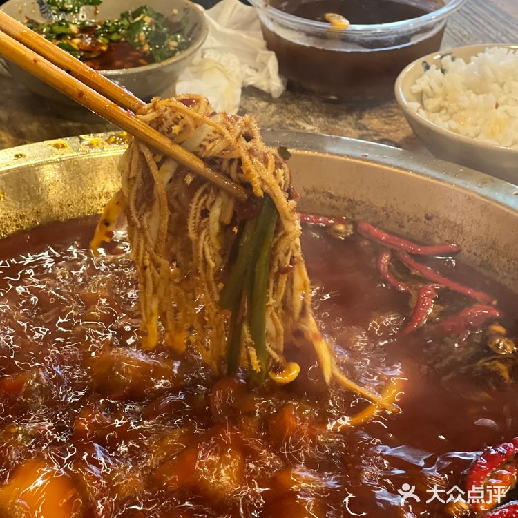 成都探店|巷子里的苍蝇馆子🍲