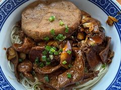 -沪西老弄堂面馆(定西路店)