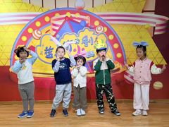 -蓝话筒·少儿成人演讲口才·主持朗诵·戏剧表演(大华第一坊店)