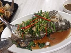 -拉威海鲜市场