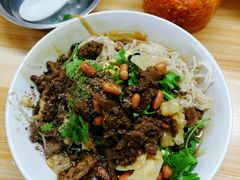 -罗家杏传统特色海南粉(人民西路总店)