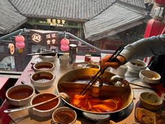 -小龙翻大江文化火锅(宽窄店)
