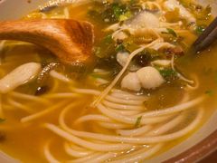 -百春原湖南牛肉粉(百联世纪店)