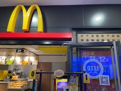 门面-麦当劳(百联西郊购物中心店)