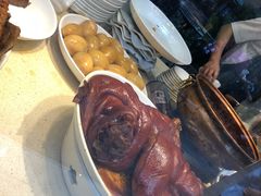 卤水猪肘-陈鹏鹏潮汕菜(欢乐海岸 海边景观店)