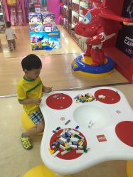 -玩具反斗城(正大广场店)
