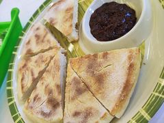 -江湖亮亮蒸虾大排档烤全羊清真(武汉总店)