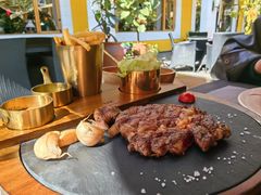 -火车头法国西餐厅