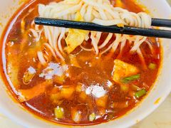 -王大拿八亩沟擀面皮(蔡家坡店)