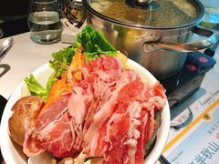 海鲜肥牛菌菇锅-半秋山西餐厅(襄阳万达店)