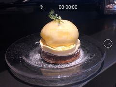 半个桃子挞-black rainbow coffee