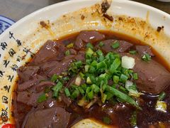 -杨三娘跷脚牛肉(羊子山西路店)