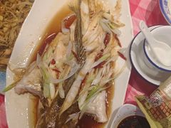 -鱼满舱·鲜活海鲜·正宗鲁菜