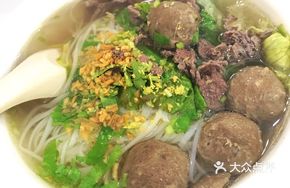 Shantou Beef Meatball Rice Noodles
