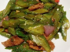 凉瓜炒牛肉-頂好酒家·经典粤菜(海信广场店)