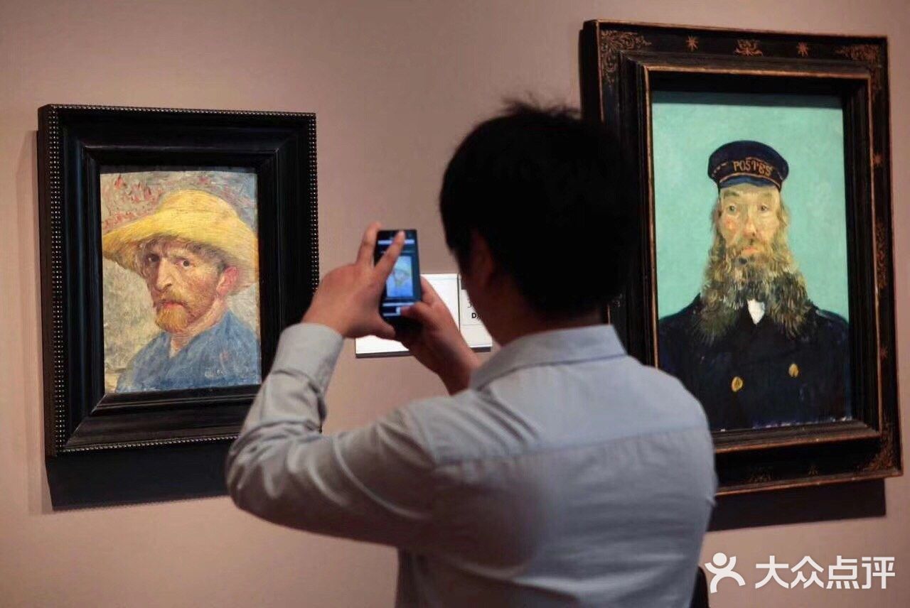 话说— —艺术网红展