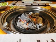 -唯成•韩国炭火烤肉 유성고기