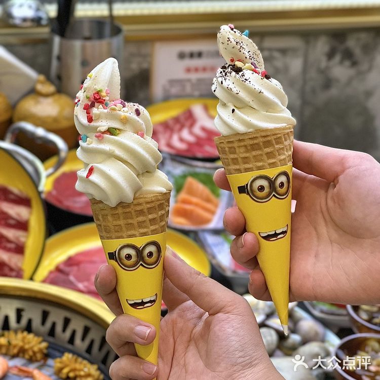 CBD附近的超豪华自助餐｜吃到扶墙出！