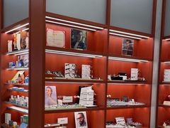 -吴良材眼镜(南翔印象城MEGA店)