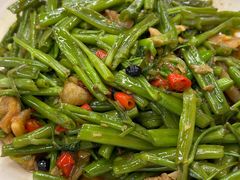 -堂瓦里·33年传统赣菜(第一街区店)